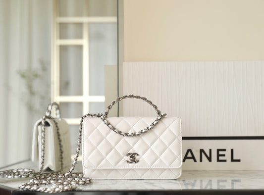 CHANEL WOC 19 WHITE LAMBSKIN SILVER HARDWARE