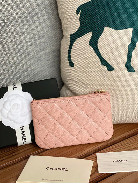 CHANEL CLASSIC SMALL 15 ZIPPED POUCH IN LIGHT PINK GRAINED CALFSKIN