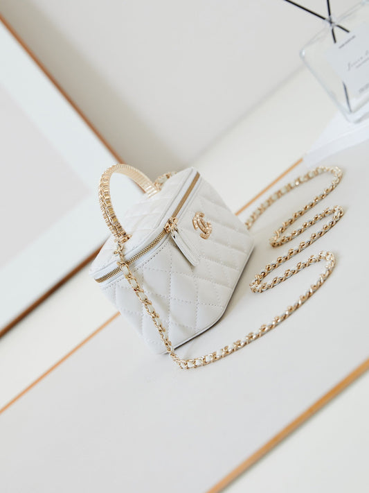 CHANEL 25S MINI VANITY BAG 16 CM IN WHITE LAMBSKIN WITH CRYSTAL-EMBELLISHED LOGO