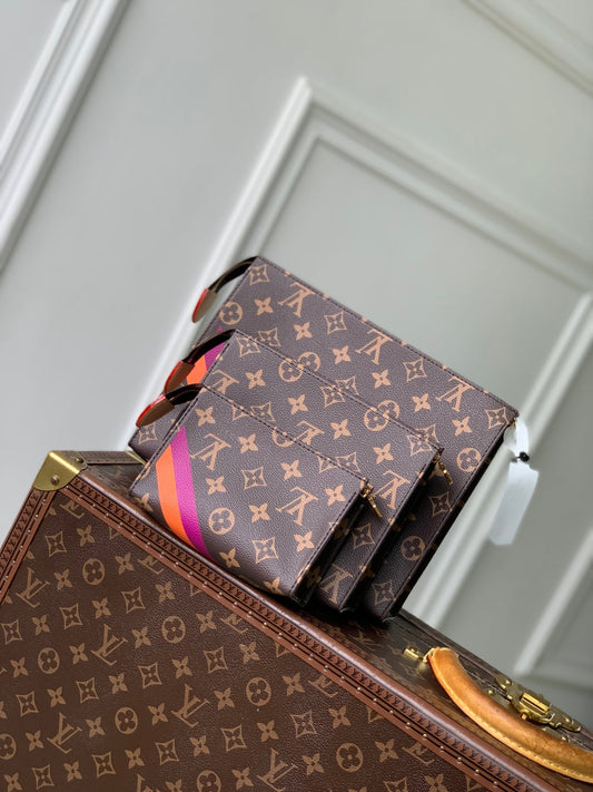 LOUIS VUITTON RIO TOILET POUCH 25 IN BROWN CANVAS MONOGRAM GOLD LOCK