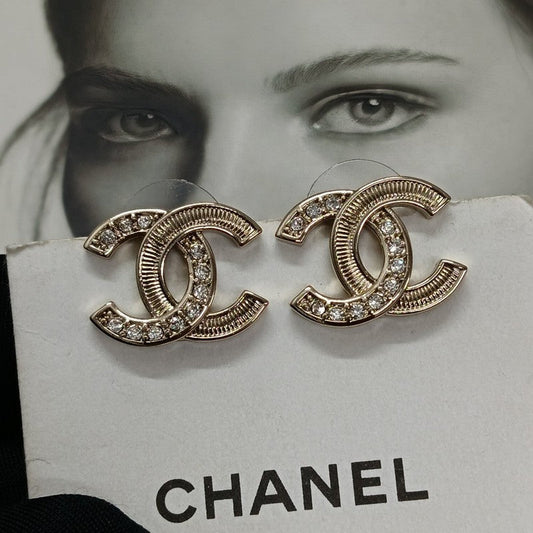18K Chanel Vintage Diamond Gold Earrings