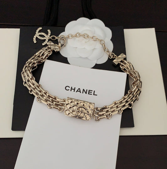 18K Chanel Gold Chain Necklace