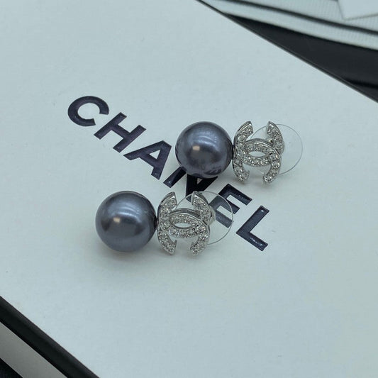 18K Chanel Pearl Drop Gold Earrings