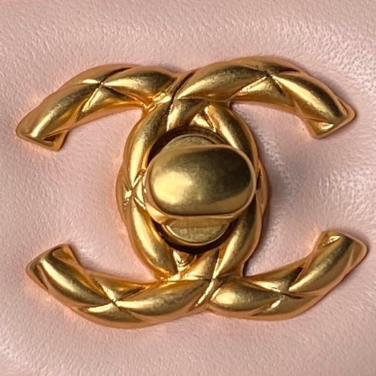 CHANEL 25S FLAP BAG 18 CM IN LIGHT PINK LAMBSKIN WITH TOP HANDLE