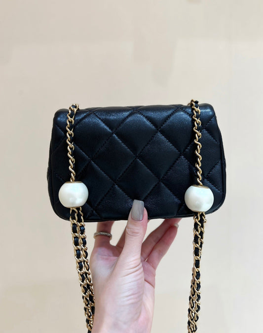 CHANEL 25S CROSSBODY HANDBAG 17 IN BLACK LAMBSKIN GOLD HARDWARE