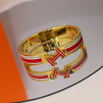 18K Clic Hermes Red & White Bracelet