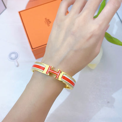 18K Clic Hermes Red & White Bracelet