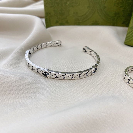 Double Gucci Interlocking Gucci Cuff Bracelet