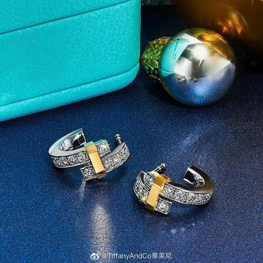 18K Tiffany Edge Hoop Earrings