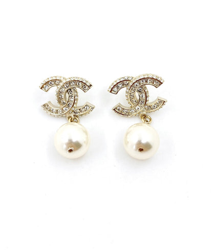 18K  Chanel Pearls Earrings