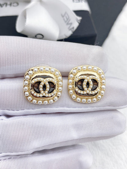 18K  Chanel Square Crystal Earrings