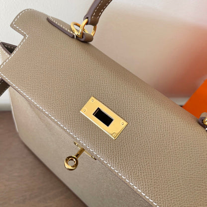 HERMES KELLY 28CM ETAIN EPSOM LEATHER GOLD HARDWARE