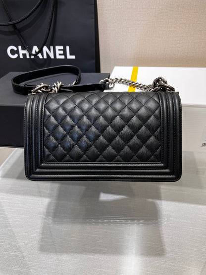 CHANEL BOY BAG MEDIUM 25 BLACK CAVIAR RUTHENIUM HARDWARE
