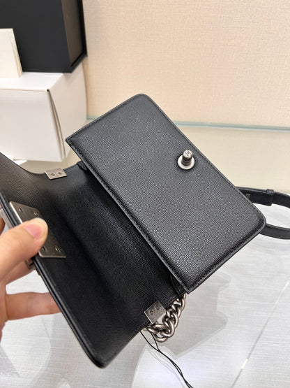 CHANEL BOY BAG SMALL 20 BLACK CHEVRON CAVIAR RUTHENIUM HARDWARE