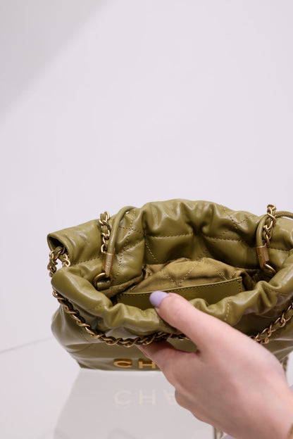 CHANEL HOBO BAG 22 KHAKI LAMBSKIN GOLD HARDWARE 20CM