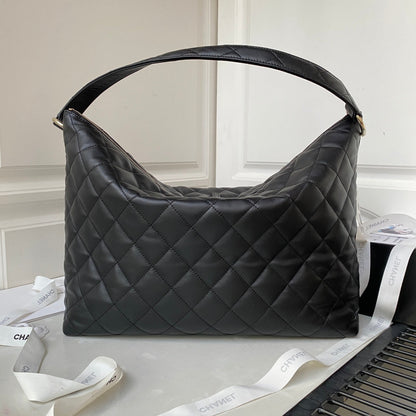 CHANEL LARGE HOBO 37CM BLACK LAMBSKIN GOLD HARDWARE