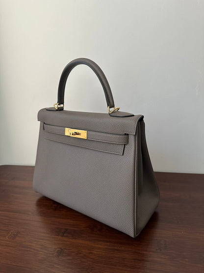 HERMES KELLY 28CM ETAIN TOGO GOLD HARDWARE