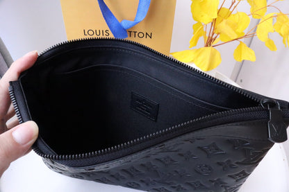 LOUIS VUITTON POCHETTE TO GO 30 MONOGRAM SHADOW