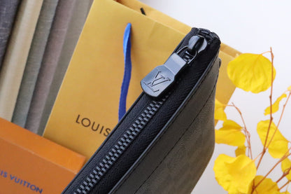 LOUIS VUITTON POCHETTE TO GO 30 DAMIER CANVAS