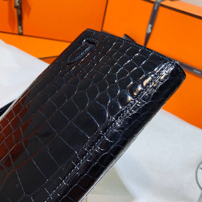 HERMES KELLY CUT 31 IN BLACK SHINY ALLIGATOR LEATHER WITH GOLD HARDWARE