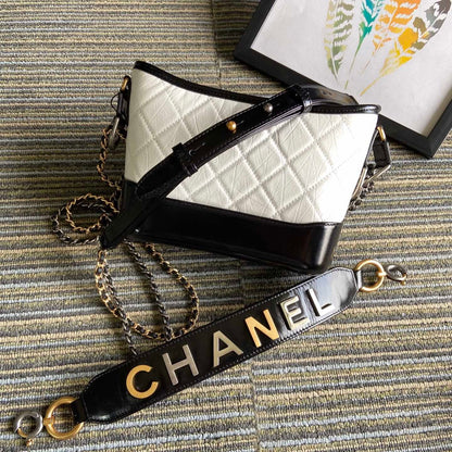 CHANEL MEDIUM 20 HOBO BAG IN WHITE MIX BLACK CALFSKIN WITH STRAP