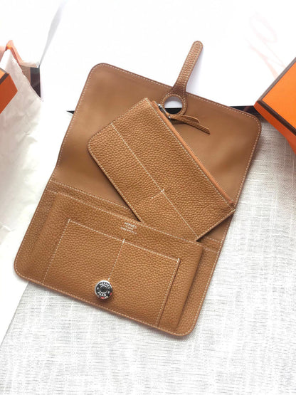 HERMES Dogon Wallet 20 Tan Togo Shw