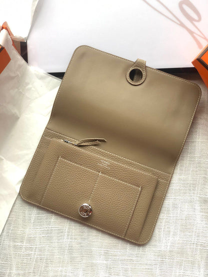 HERMES Dogon Wallet 20 KHAKI Togo Shw