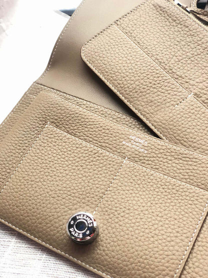 HERMES Dogon Wallet 20 Brown Togo Shw