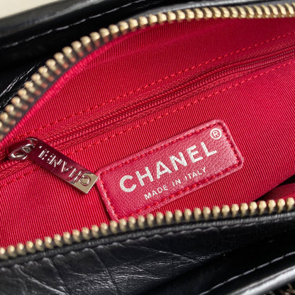 CHANEL GABRIELLE MINI 20 HOBO BAG IN BLACK CALFSKIN