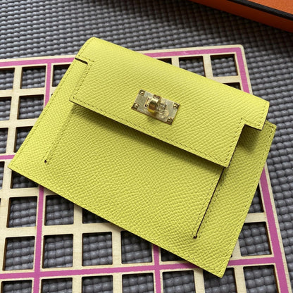 HERMES Kelly Pocket 13.5 Lime Epsom Ghw