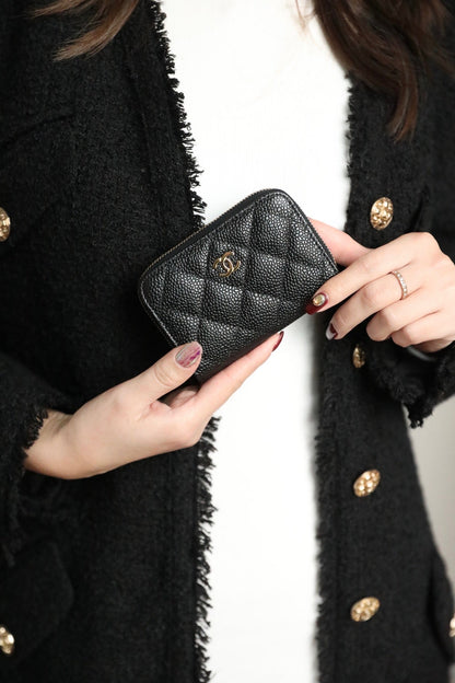 CHANEL ZIPPED COIN BASIC PURSE 11 BLACK CALFSKIN GOLD ICON