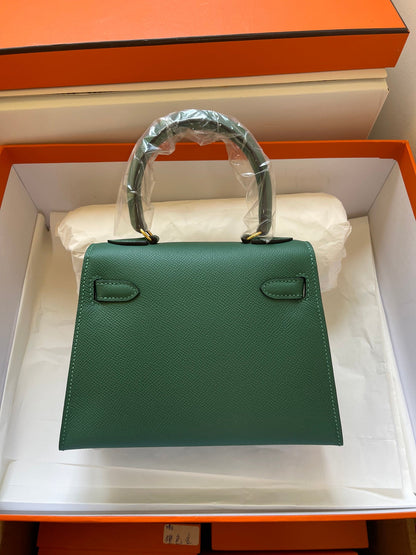 HERMES KELLY MINI 20 BAG IN DARK GREEN CALFSKIN WITH GOLD HARDWARE