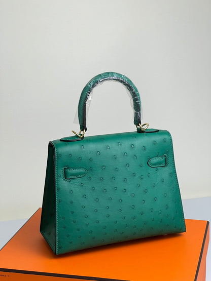 HERMES KELLY BAG 20 IN TEAL GREEN OSTRICH LEATHER WITH GOLD HARDWARE