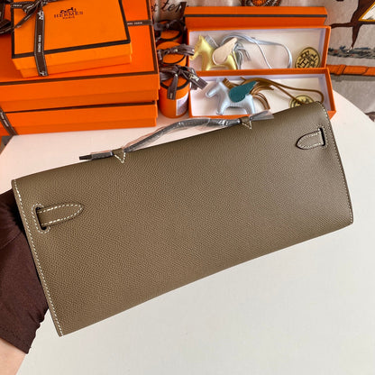HERMES KELLY CUT 31 IN MOCHA BROWN CALFSKIN WITH SILVER HARDWARE