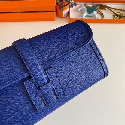 HERMES JIGE ELAN 29 CLUTCH IN COBALT BLUE CALFSKIN