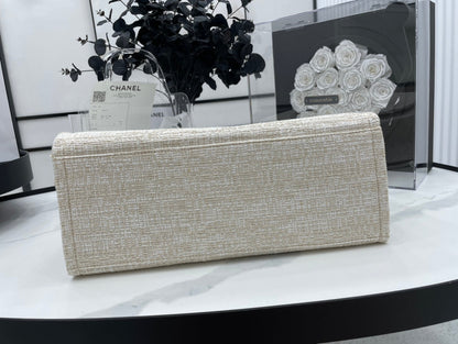 CHANEL DEAUVILLE LARGE 38 TOTE BAG IN BEIGE CANVAS GOLD HARDWARE