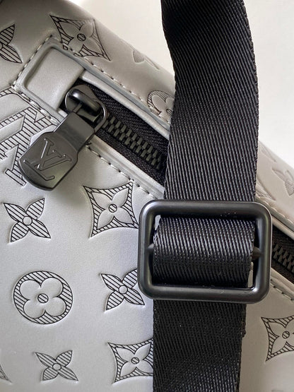 LOUIS VUITTON LV 25S DISCOVERY BUMBAG 44 IN TAUPE GRAY EMBOSSED MONOGRAM ECLIPSE CALFSKIN