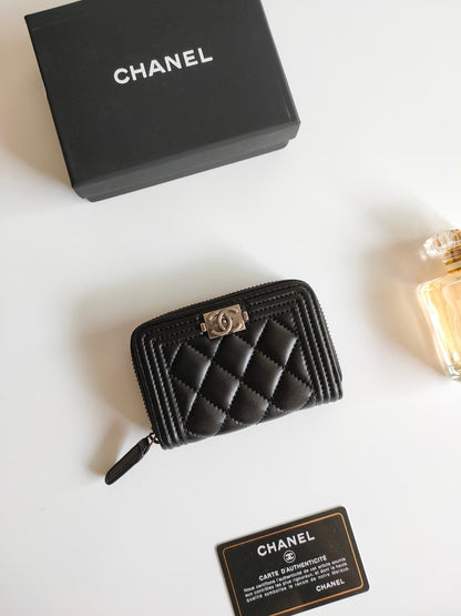 CHANEL BOY ZIP COIN PURSE 11.5 BLACK GRAINED CALFSKIN ICON