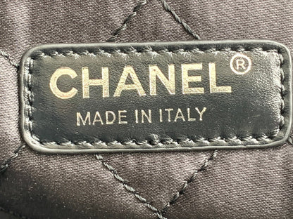CHANEL LARGE 42 HANDBAG IN BLACK SHINY CALFSKIN SILVER HARDWARE