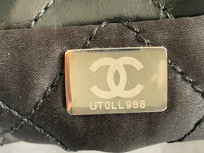 CHANEL LARGE 42 HANDBAG IN BLACK SHINY CALFSKIN SILVER HARDWARE