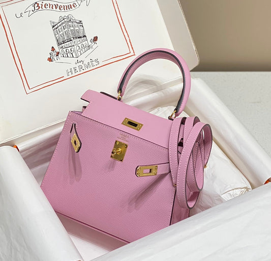 HERMES KELLY MINI 20 BAG IN BABY PINK CALFSKIN WITH GOLD HARDWARE