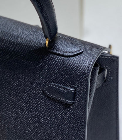 HERMES KELLY MINI 20 BAG IN BLACK CALFSKIN WITH GOLD HARDWARE