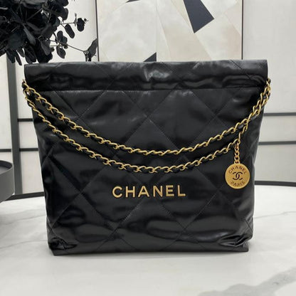 CHANEL MEDIUM 37 HANDBAG IN BLACK CALFSKIN GOLD HARDWARE