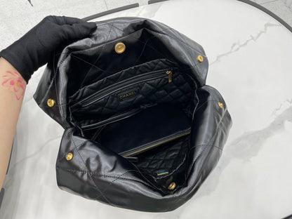 CHANEL MEDIUM 37 HANDBAG IN BLACK CALFSKIN GOLD HARDWARE