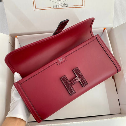 HERMES JIGE ELAN 29 CLUTCH IN CHERRY RED CALFSKIN WITH WINE RED LIZARD SKIN