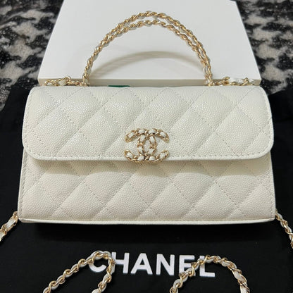 CHANEL KELLY 18 BAG IN WHITE CALFSKIN WITH STRAP
