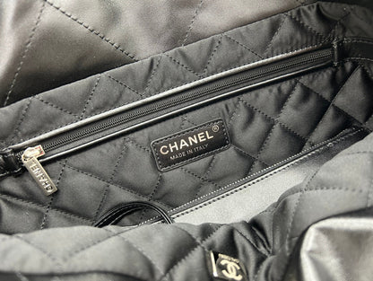 CHANEL MEDIUM 37 HANDBAG IN BLACK CALFSKIN SILVER HARDWARE