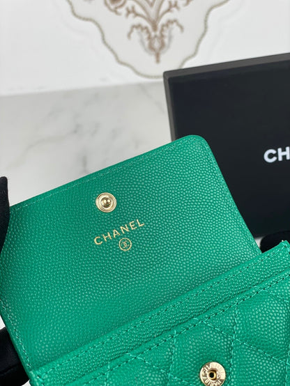 CHANEL FLAP CARD HOLDER 11 EMERALD GRAINED CALFSKIN GOLD ICON