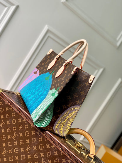 LOUIS VUITTON LV x YK ONTHEGO 35 IN BROWN MONOGRAM COATED CANVAS AND CALFSKIN PUMPKIN PATTERN