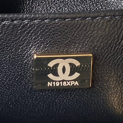 CHANEL SMALL 15 VANITY CASE IN BLACK CALFSKIN GOLD HARDWARE